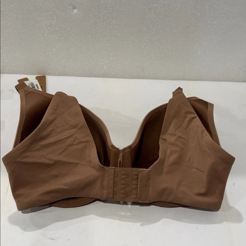 SKIMS Sienna Lightly Lined Bra T shirt bra
